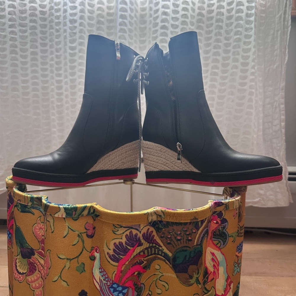 Stylish Black Ankle Boots with Red and Tan Accents